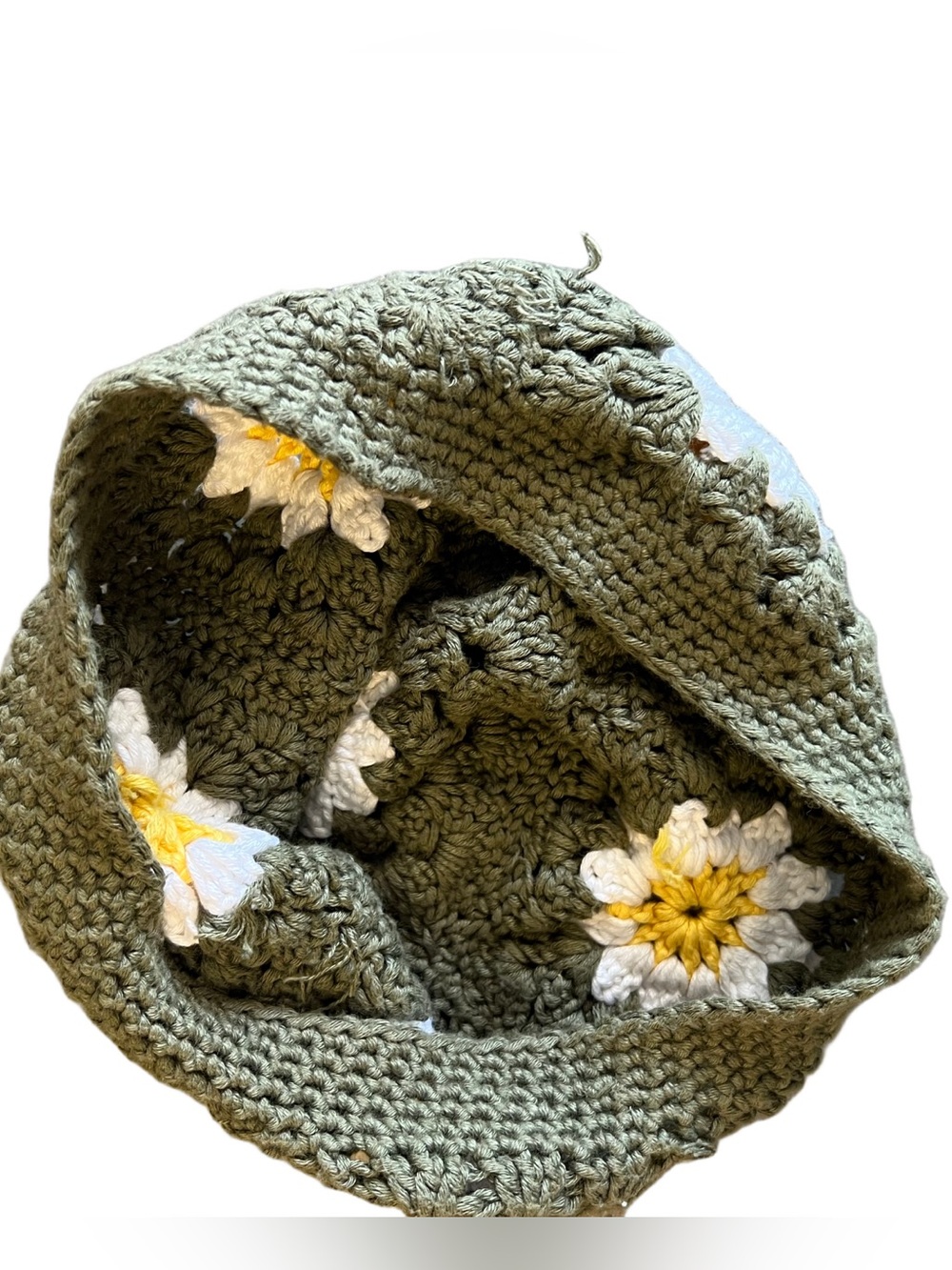 Vintage Granny Square Crochet Daisy Beanie - Picture 4 of 7